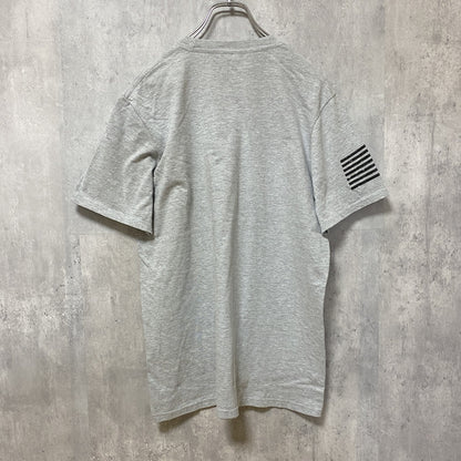 古着 used　GILDAN　ギルダン　半袖プリントTシャツ　クルーネック　グレー　灰色　レトロデザイン　Mサイズ