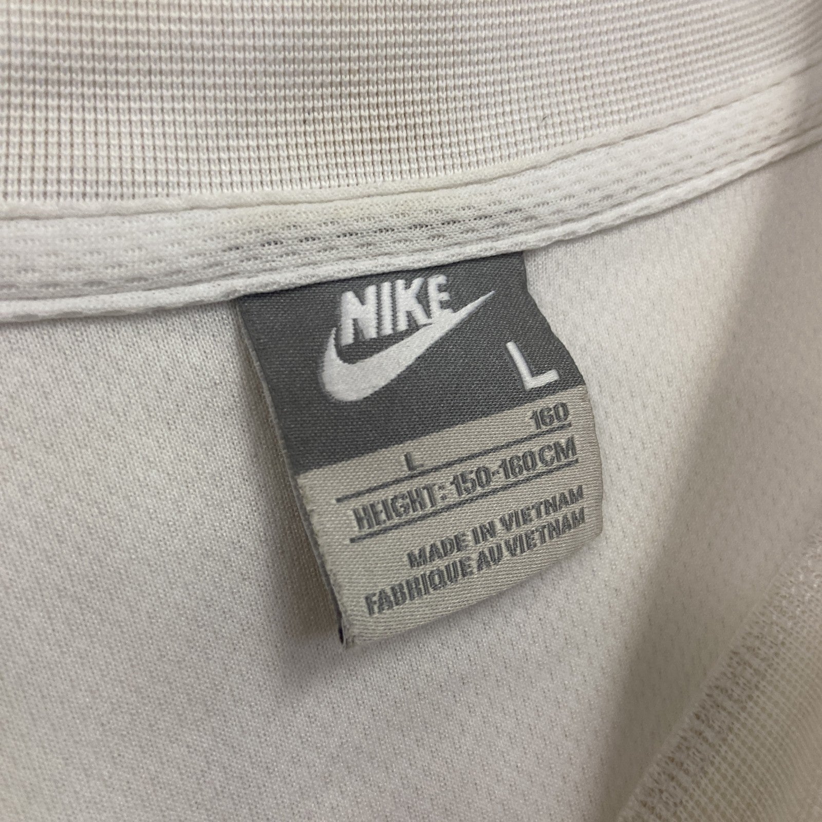 NIKE　ナイキ　半袖Tシャツ　デカロゴ　スウッシュ　白　ホワイト　Lサイズ カットソー メンズ コットン 古着