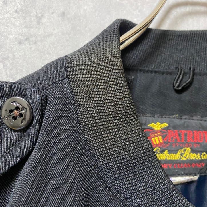 古着 used　PATRIOT　パトリオット　長袖ミリタリージャケット　ブルゾン　ワンポイントワッペン　黒　ブラック　秋冬服