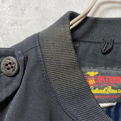 古着 used　PATRIOT　パトリオット　長袖ミリタリージャケット　ブルゾン　ワンポイントワッペン　黒　ブラック　秋冬服