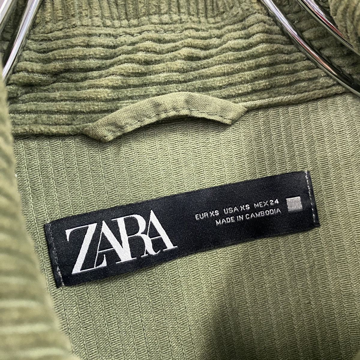 ZARA　ザラ　コーデュロイシャツジャケット　4つポケット　カーキグリーン　XSサイズ　古着
