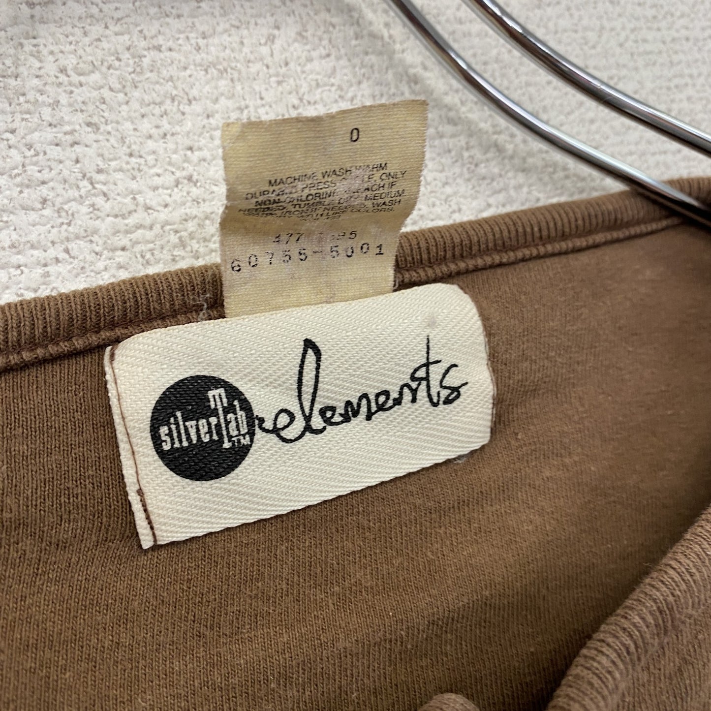 Levi’ｓ　リーバイス　長袖Tシャツ/ロンT　ヘンリーネック　茶色　ブラウン　XLサイズ