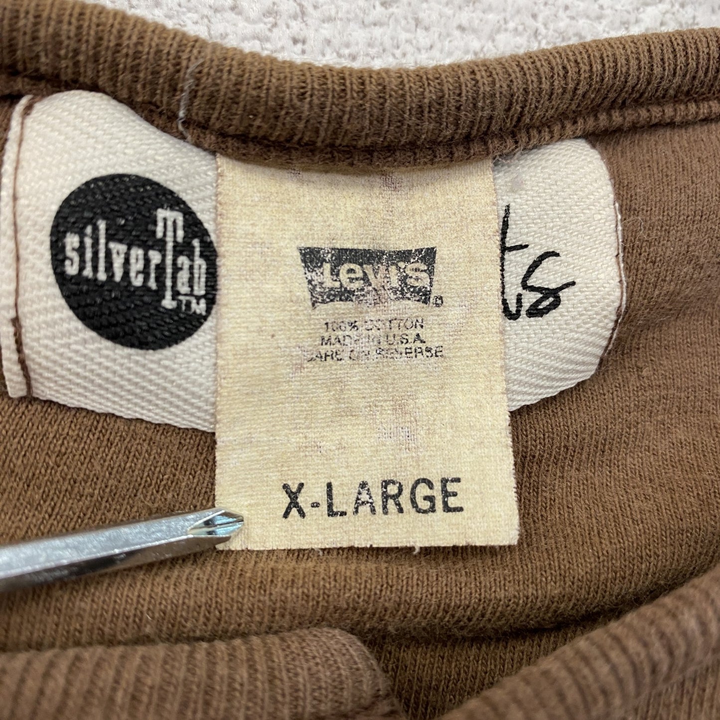 Levi’ｓ　リーバイス　長袖Tシャツ/ロンT　ヘンリーネック　茶色　ブラウン　XLサイズ