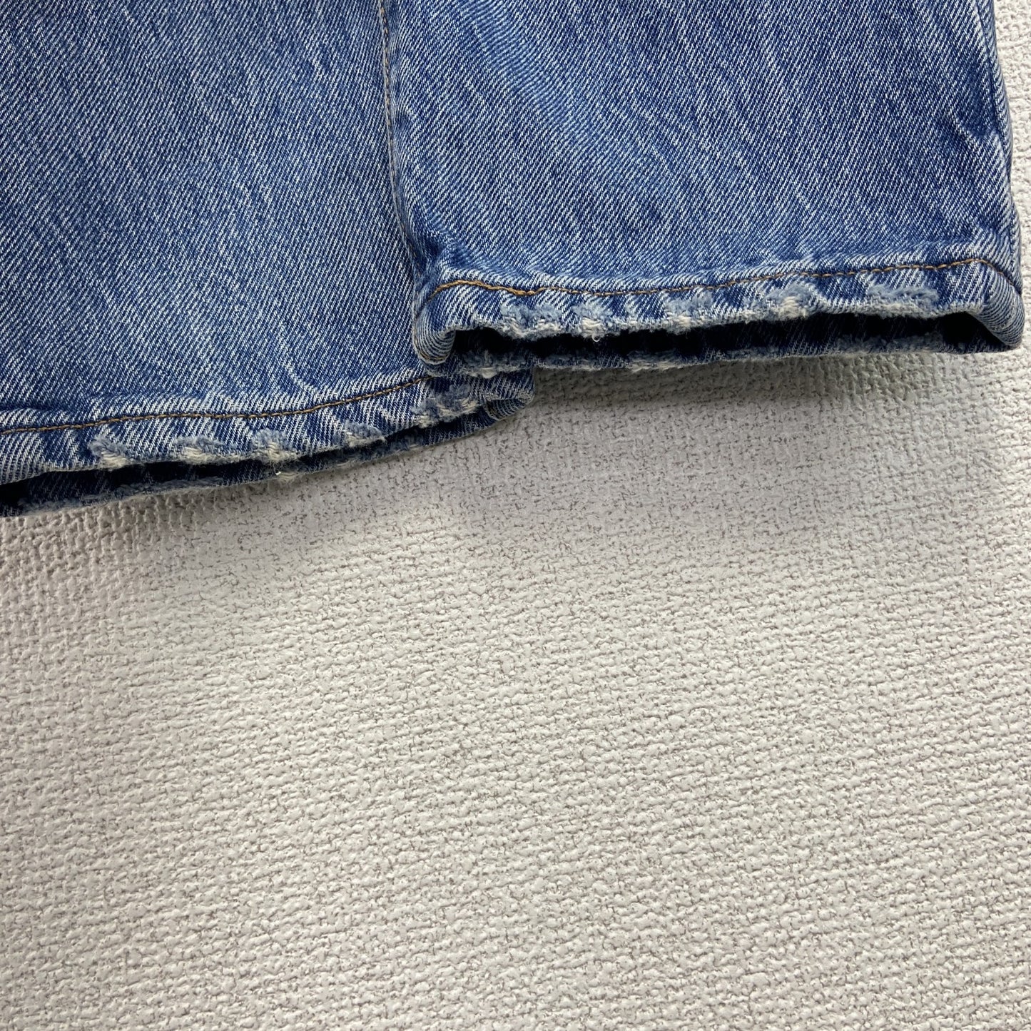 Levi’s　リーバイス　501　デニムパンツ/ダメージジーンズ　ジップフライ　インディゴ　W25サイズ