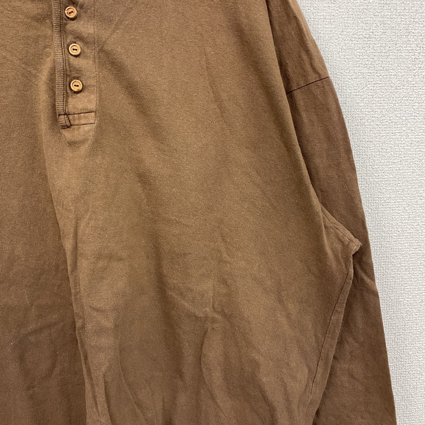 Levi’ｓ　リーバイス　長袖Tシャツ/ロンT　ヘンリーネック　茶色　ブラウン　XLサイズ