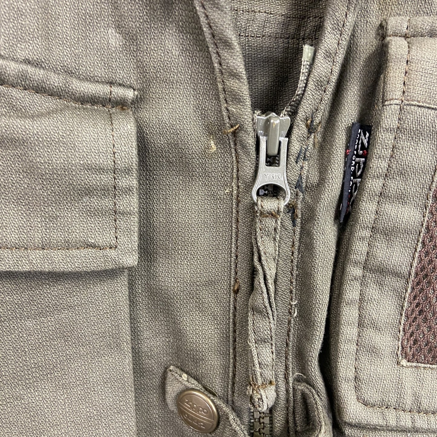 Zippo　ジッポ　フィッシングベスト　カーキ　Mサイズ