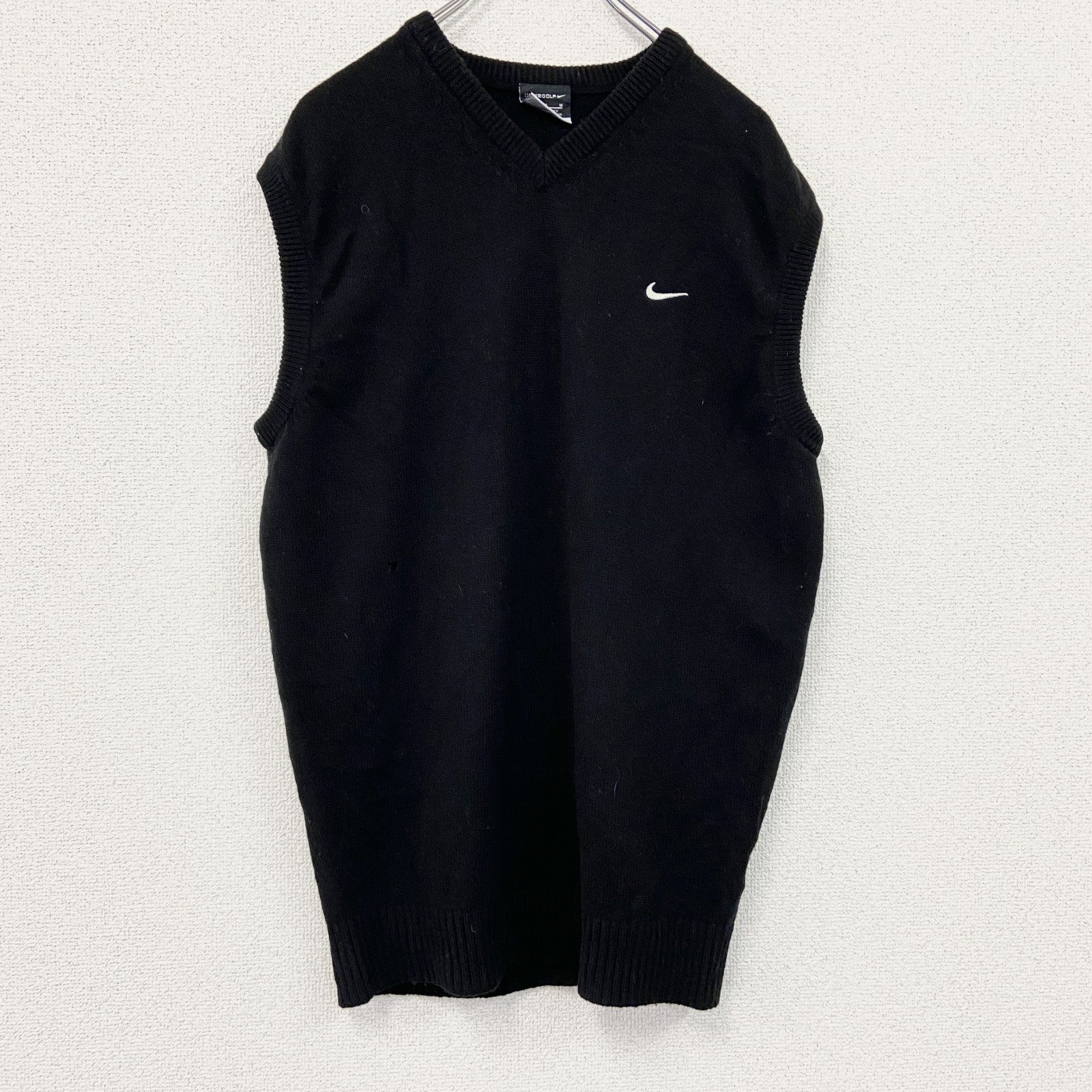 NIKE　ナイキ　ウールニットベスト　黒　ブラック　Mサイズ　古着