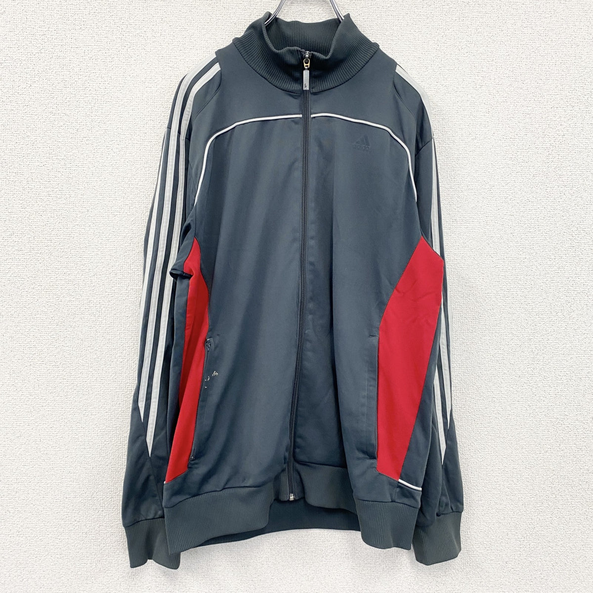 adidas　アディダス　トラックジャケット/ジャージ　灰色　グレー　古着