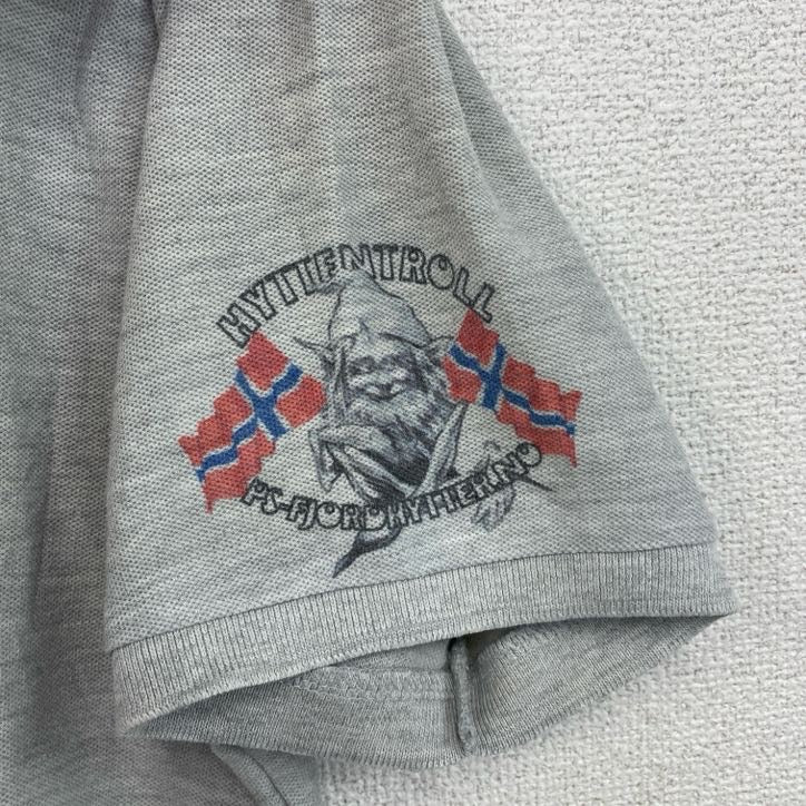 　FRUIT OF THE LOOM　半袖プリントポロシャツ　バックプリント　レトロ　国旗　灰　グレー　灰色　Lサイズ　古着