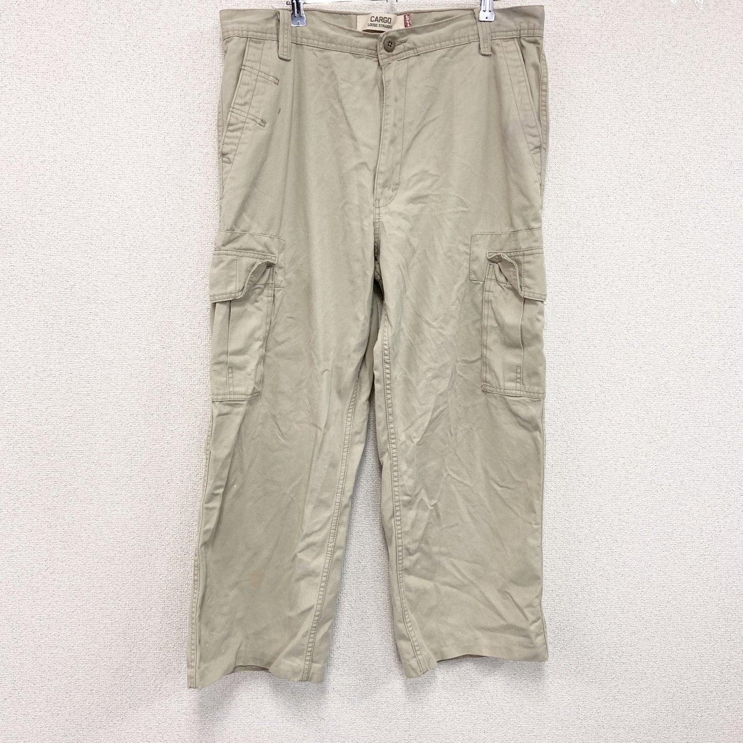 Levi's　リーバイス　カーゴパンツ　ベージュ　W36サイズ
