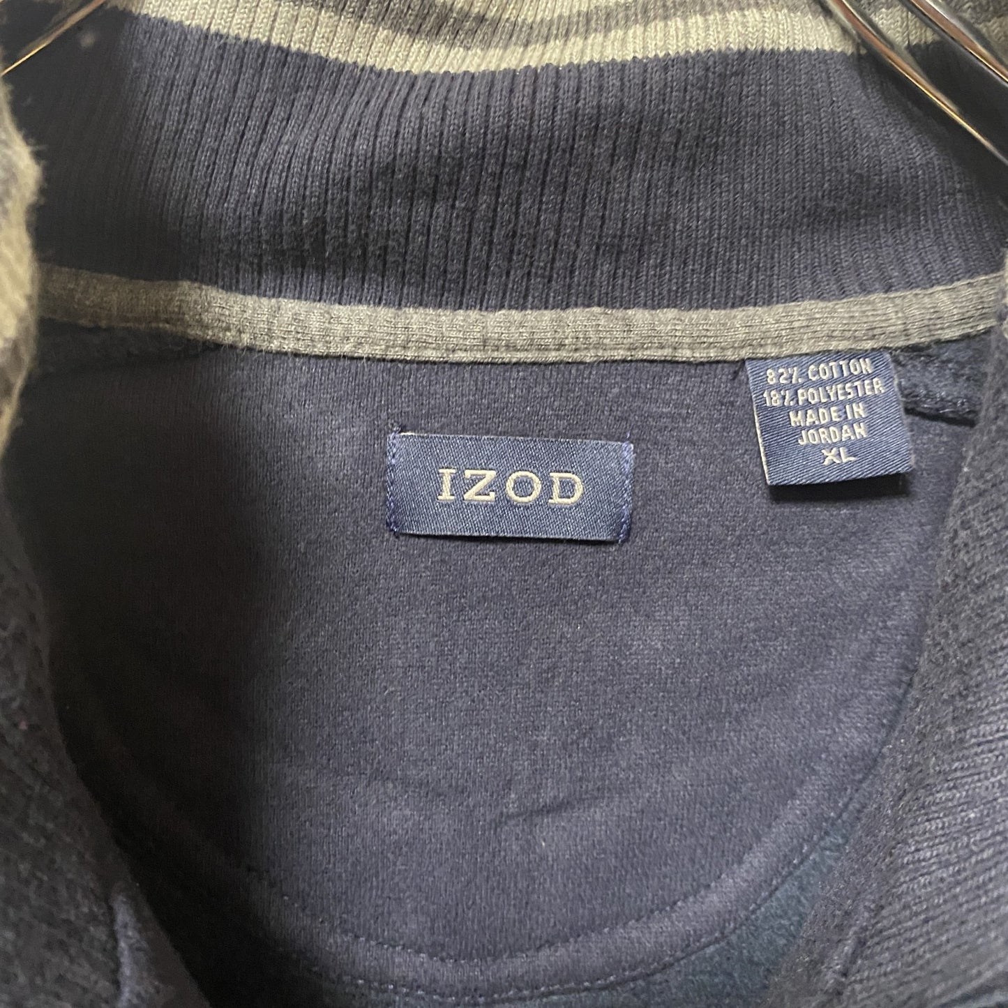 古着 used　IZOD アイゾッド　長袖ハーフジップスウェット　トレーナー　ワンポイント刺繍　　ビッグシルエット　XLサイズ