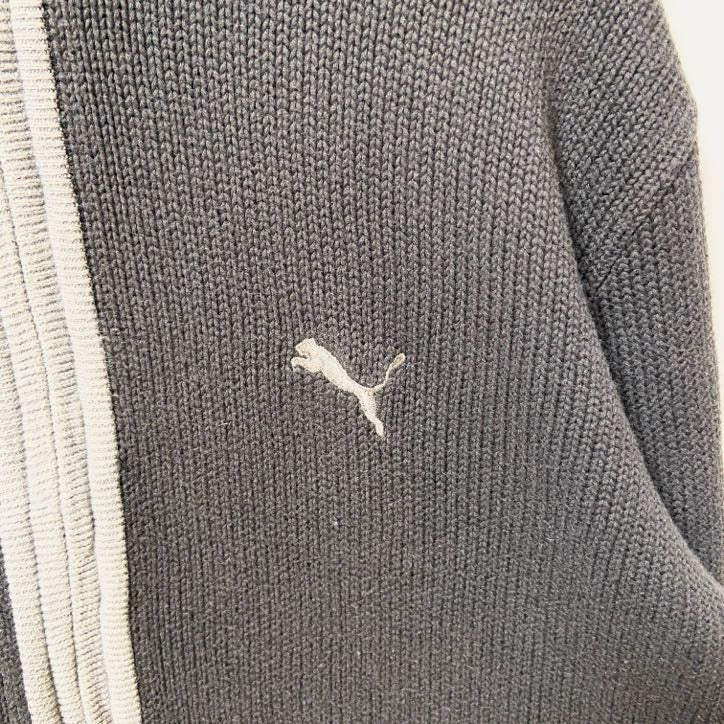 古着 used　puma プーマ　長袖デザインニット　セーター　ワンポイント刺繍　秋冬服　ハイネック　Mサイズ