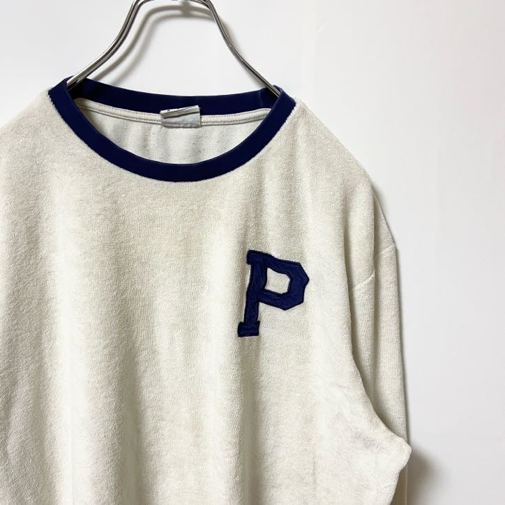 古着 used　puma プーマ　長袖デザインスウェット　P　白　ホワイト　秋冬服　クルーネック　Mサイズ