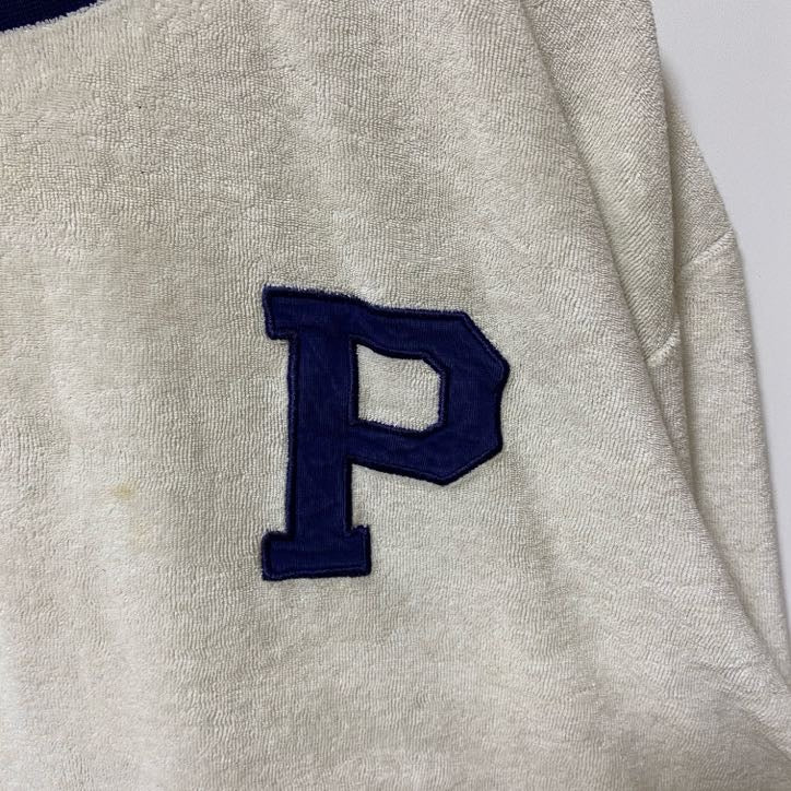 古着 used　puma プーマ　長袖デザインスウェット　P　白　ホワイト　秋冬服　クルーネック　Mサイズ