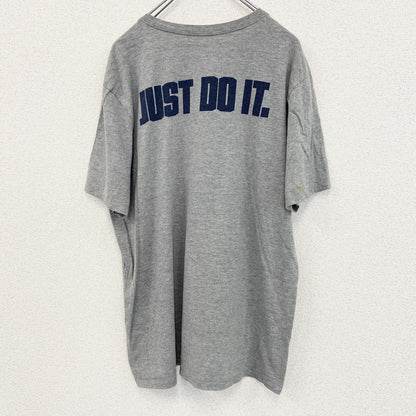 古着 used　NIKE ナイキ　半袖プリントTシャツ　バスケットボール　スウッシュロゴ　グレー　クルーネック　XLサイズ