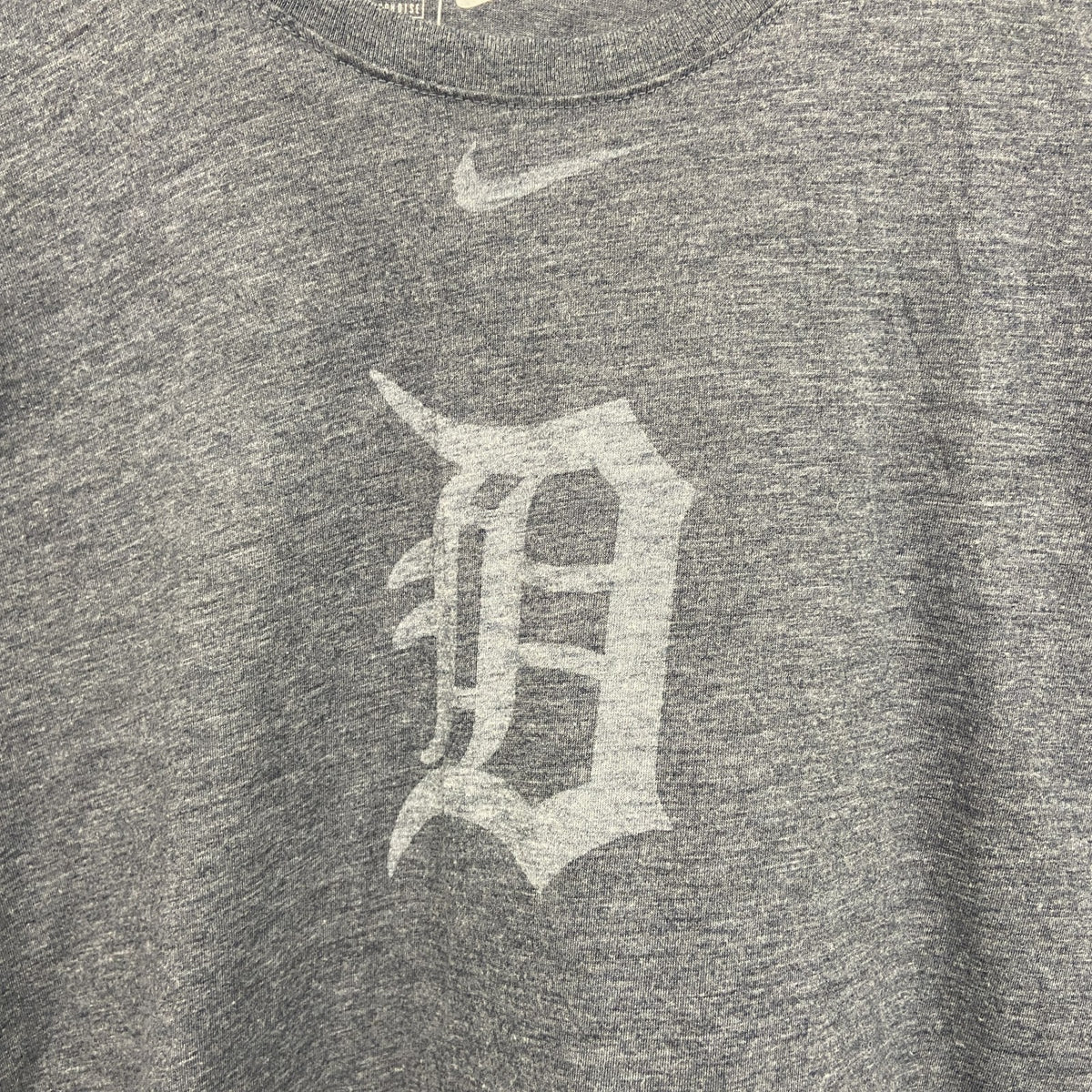 NIKE ナイキ　半袖プリントTシャツ　DRI-FIT　スウッシュロゴ　グレー　灰色　クルーネック　カジュアル　Lサイズ　古着