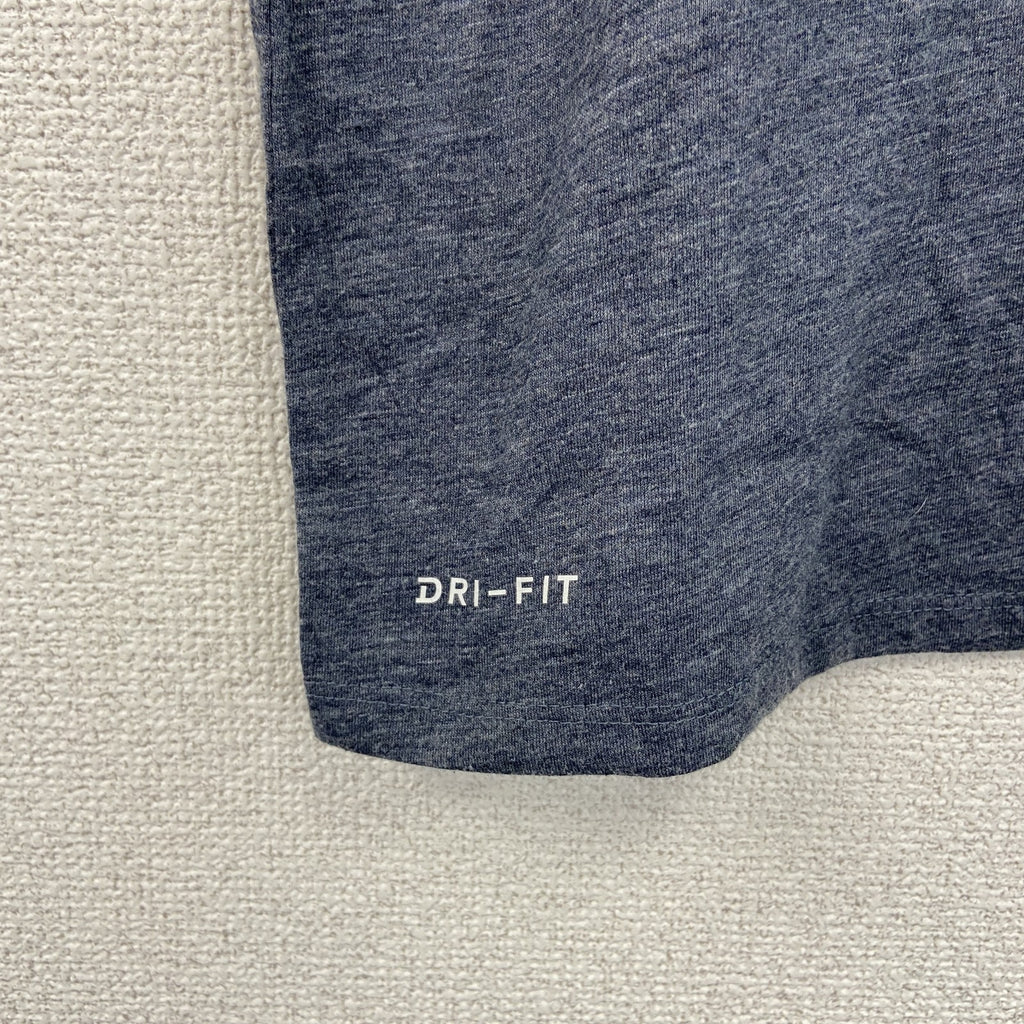 NIKE ナイキ　半袖プリントTシャツ　DRI-FIT　スウッシュロゴ　グレー　灰色　クルーネック　カジュアル　Lサイズ　古着
