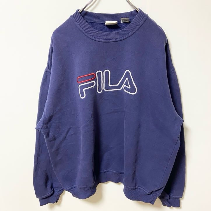 古着 used　FILA フィラ　90s　長袖ロゴ刺繍スウェット　トレーナー　ネイビー　クルーネック　秋冬服　Mサイズ