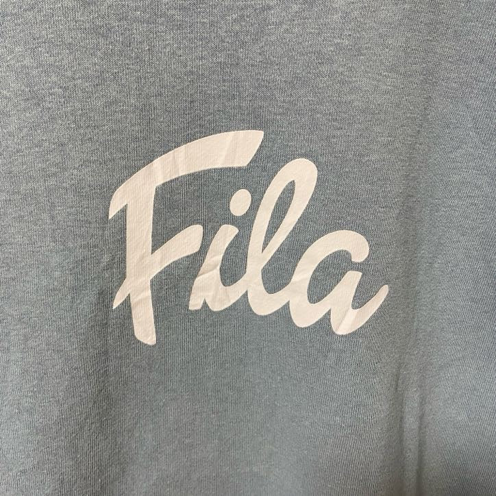 古着 used　FILA フィラ　長袖ロゴプリントスウェット　トレーナー　水色　クルーネック　秋冬服　Sサイズ