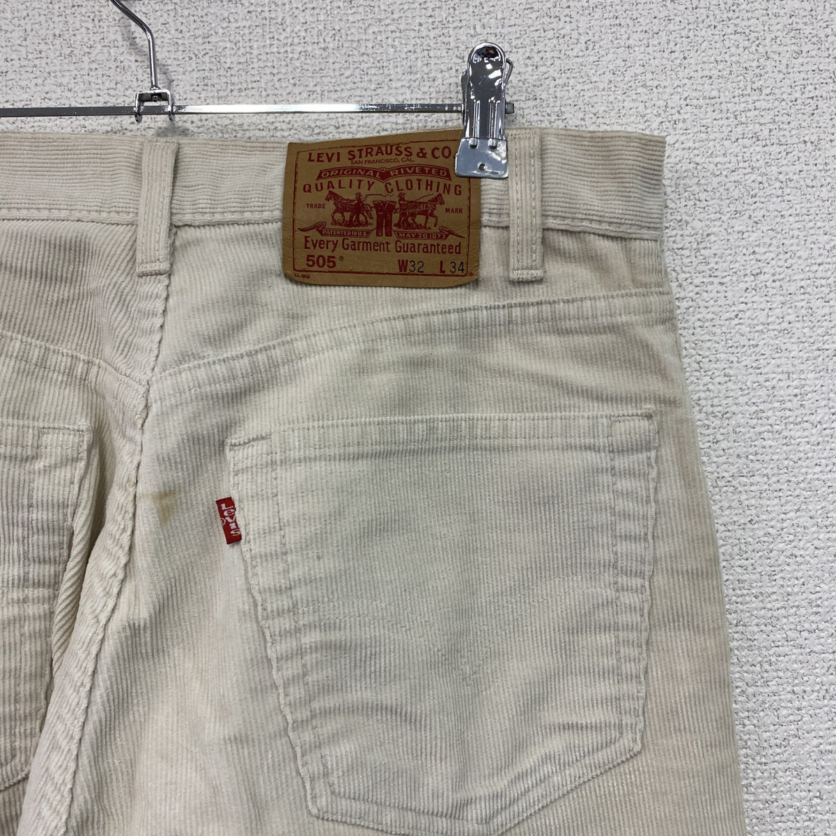 Levi's　リーバイス　505　コーデュロイパンツ　ジップフライ　アイボリー　W32サイズ メンズ コットン ポリエステル 古着