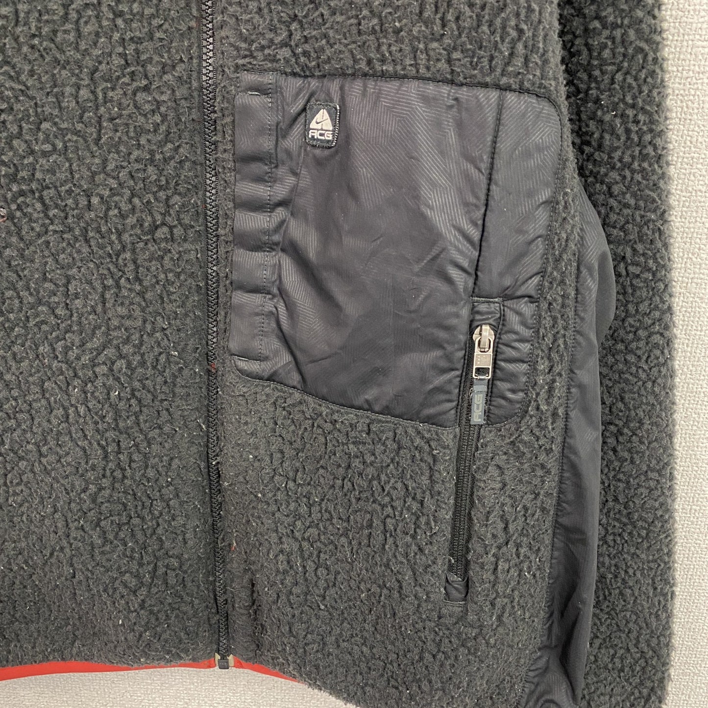 NIKE ACG　ナイキエーシージー　フルジップフリースジャケット　リバーシブル　黒　ブラック　赤　レッド　Mサイズ