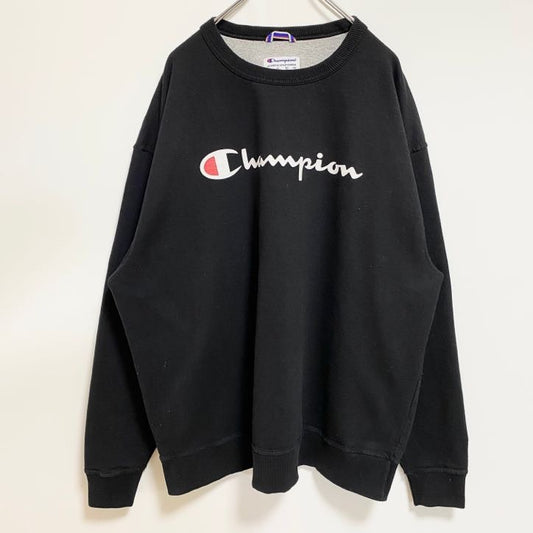 古着 used　Champion　チャンピオン　長袖プリントスウェット　トレーナー　黒　ブラック　ビッグシルエット　2XLサイズ