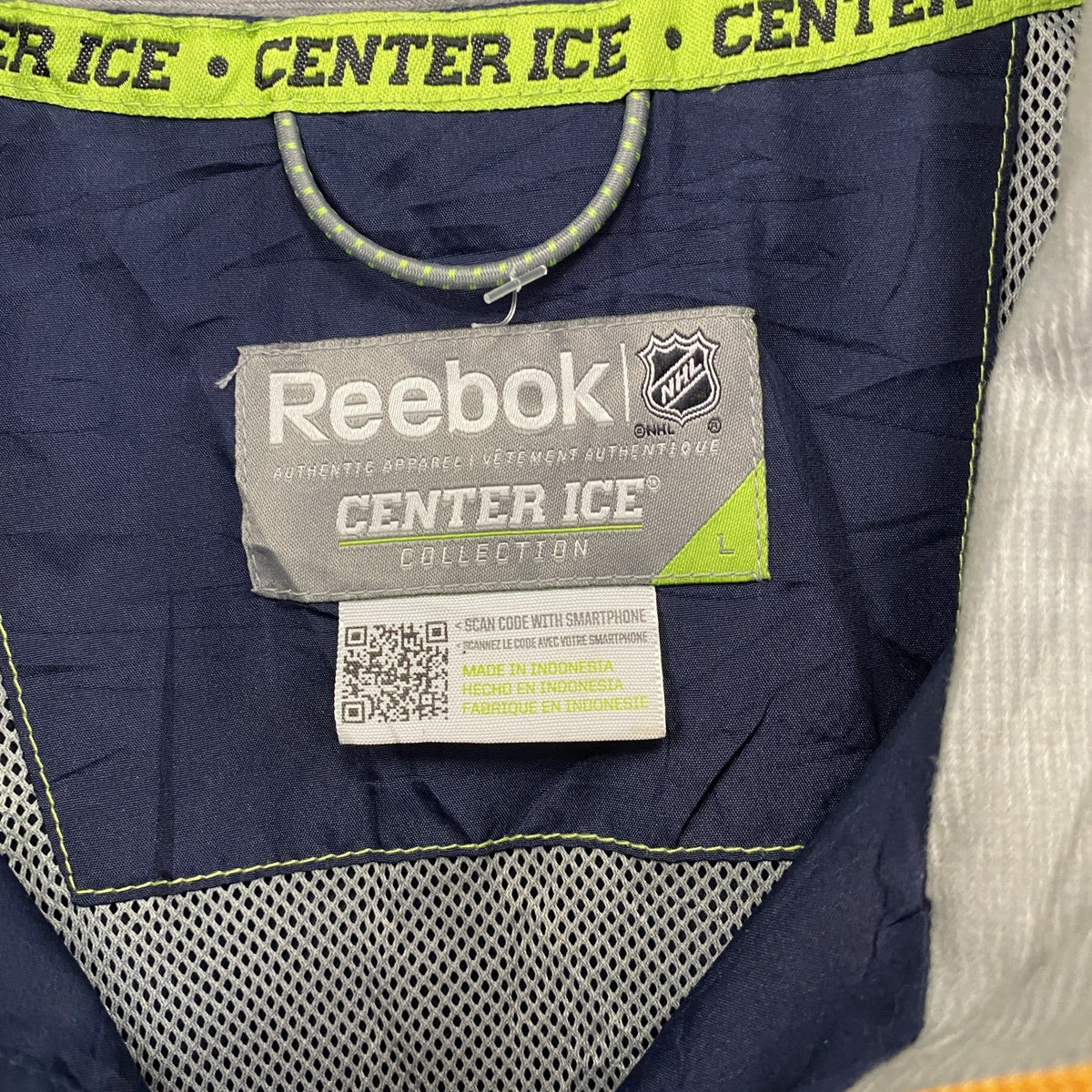 Reebok　リーボック　バッファローセイバーズ　ウインドブレーカー　フルジップジャケット　紺　ネイビー　Lサイズ　古着