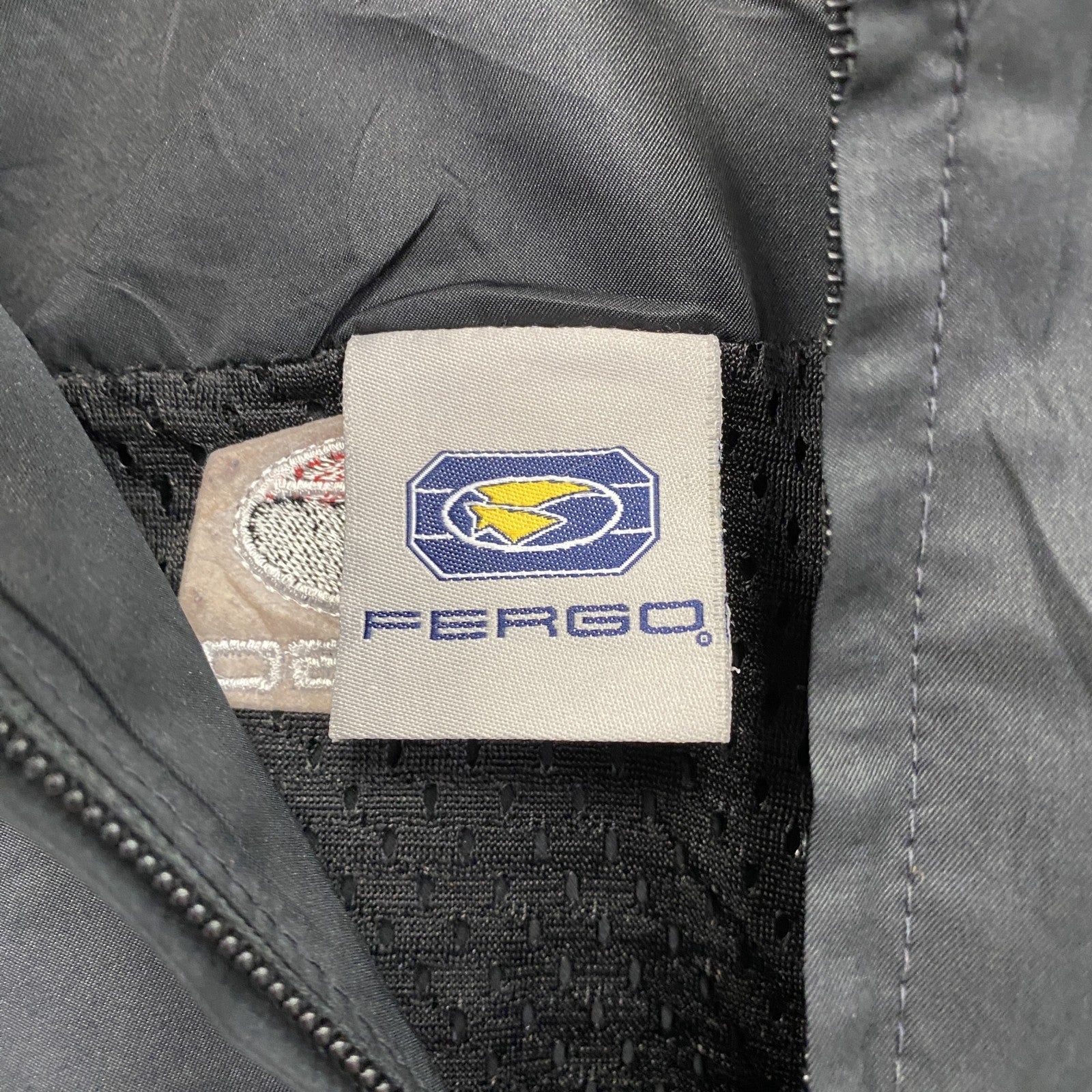 FERGO　フェルゴ　フルジップジャケット　黒　ブラック　Mサイズ　古着