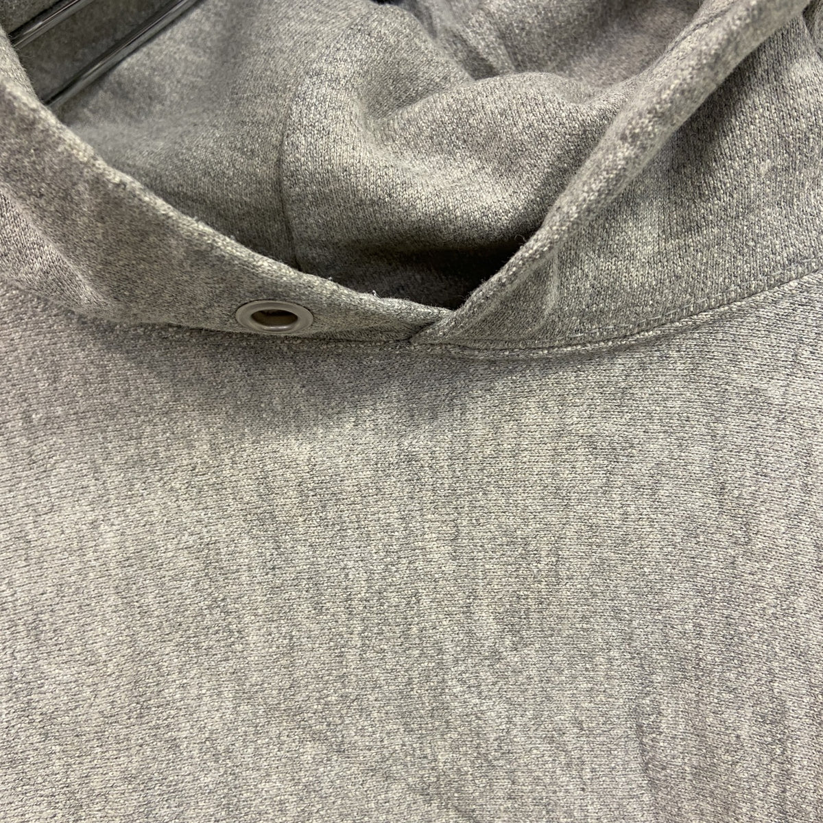 Champion　チャンピオン　リバースウィーブ　スウェットパーカー/フーディー　刺繍ロゴ　ワンポイント　現行　グレー　灰色　XLサイズ トレーナー スウェットトップス フード付き 古着