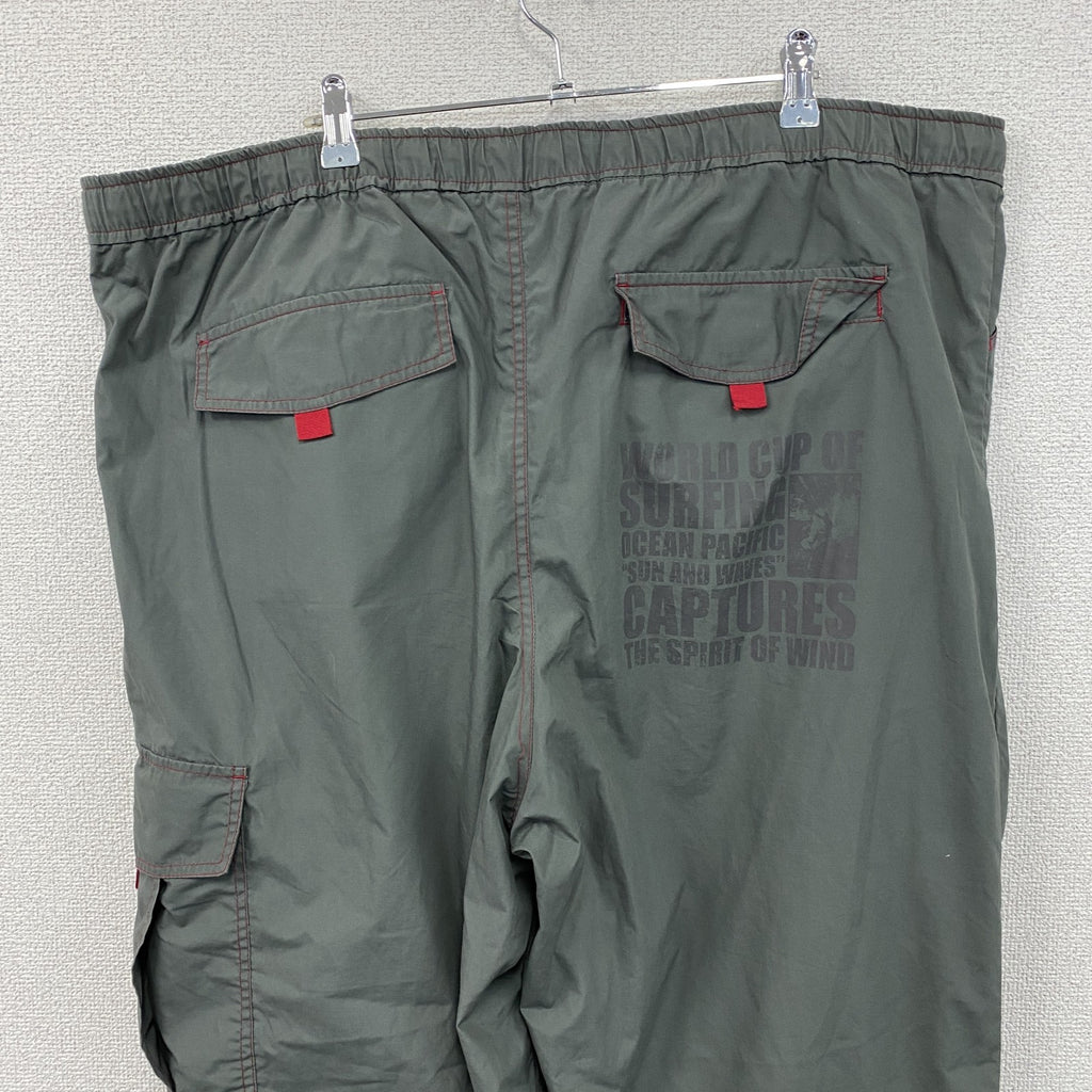 T＆C SURF DESIGNS　タウンアンドカントリー　カーゴパンツ　2WAY　グレー　灰色　５Lサイズ　　古着