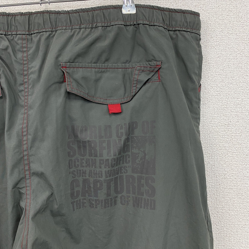 T＆C SURF DESIGNS　タウンアンドカントリー　カーゴパンツ　2WAY　グレー　灰色　５Lサイズ　　古着