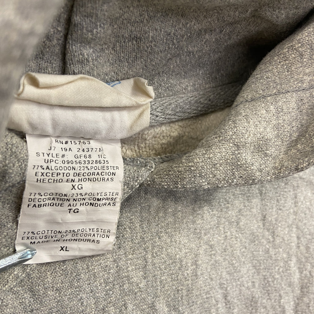 Champion　チャンピオン　リバースウィーブ　スウェットパーカー/フーディー　刺繍ロゴ　ワンポイント　現行　グレー　灰色　XLサイズ トレーナー スウェットトップス フード付き 古着