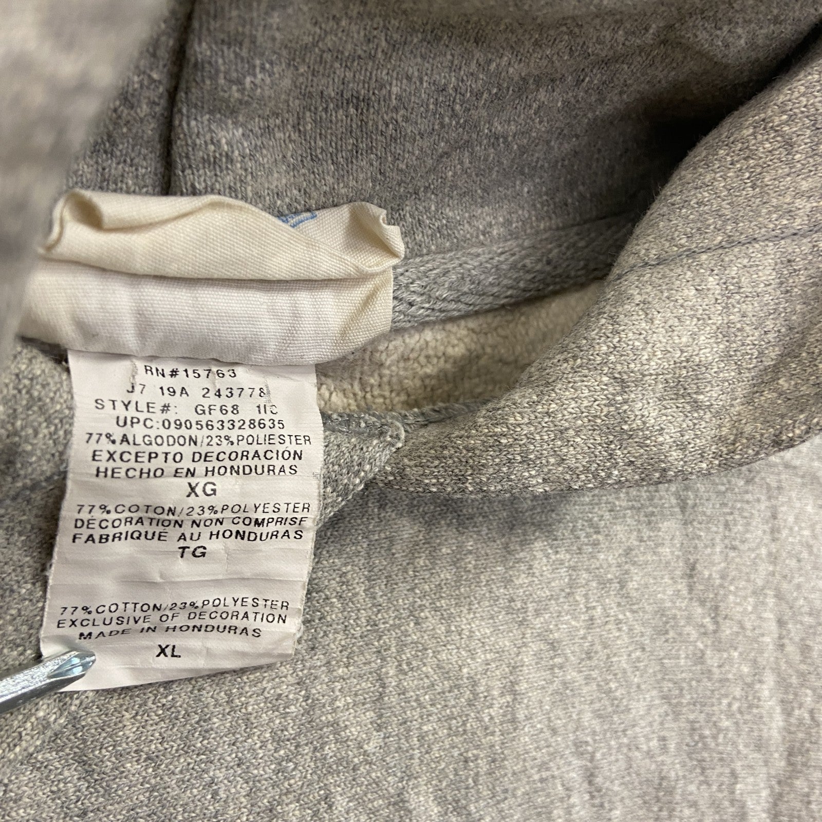 Champion　チャンピオン　リバースウィーブ　スウェットパーカー/フーディー　刺繍ロゴ　ワンポイント　現行　グレー　灰色　XLサイズ トレーナー スウェットトップス フード付き 古着