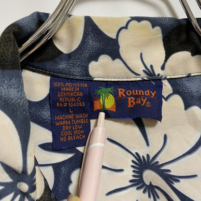 古着 used　RoundyBay　半袖開襟アロハシャツ　オープンカラーシャツ　花柄　総柄　ネイビー　春夏服　Lサイズ