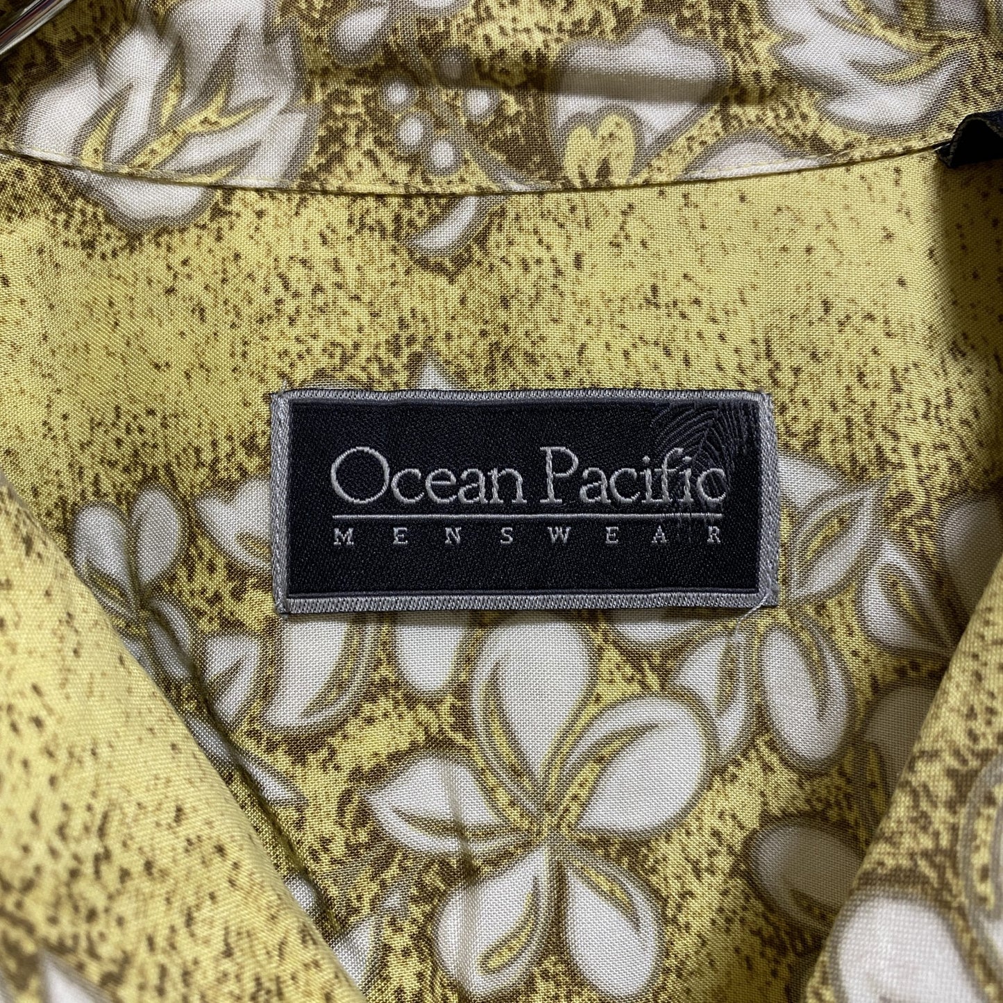 古着 used　OceanPacific　オーシャンパシフィック　半袖開襟アロハシャツ　花柄　黄色　イエロー　春夏服　Mサイズ