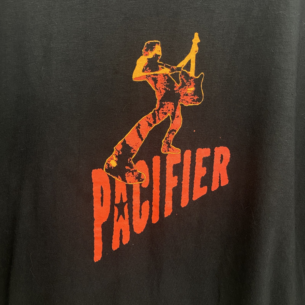 半袖プリントバンドTシャツ　人物T　PACIFIER　クルーネック　黒　ブラック　Sサイズ　古着