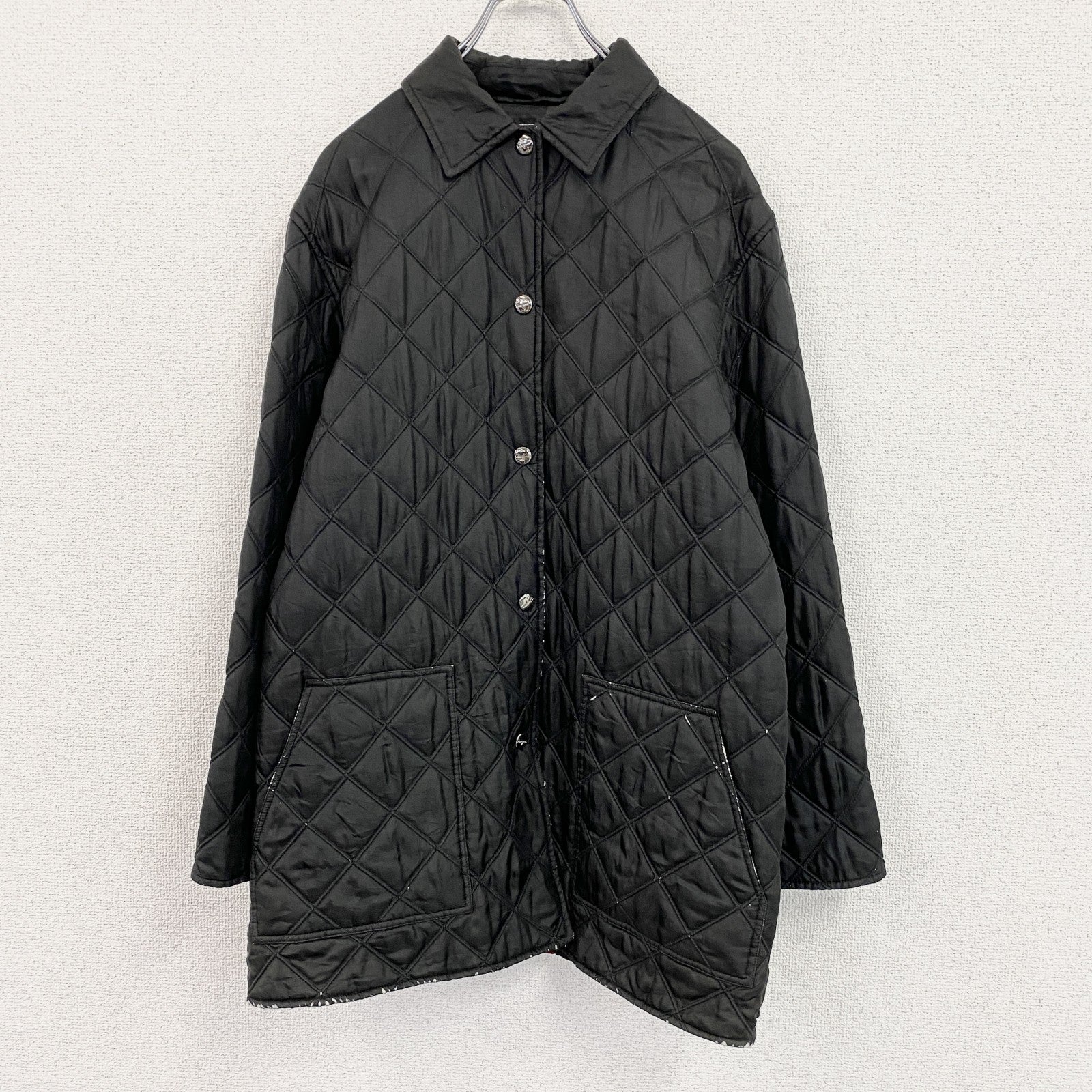 Salvatore Ferragamo　サルヴァトーレフェラガモ　キルティングジャケット　中綿入り　黒　ブラック　Mサイズ　古着