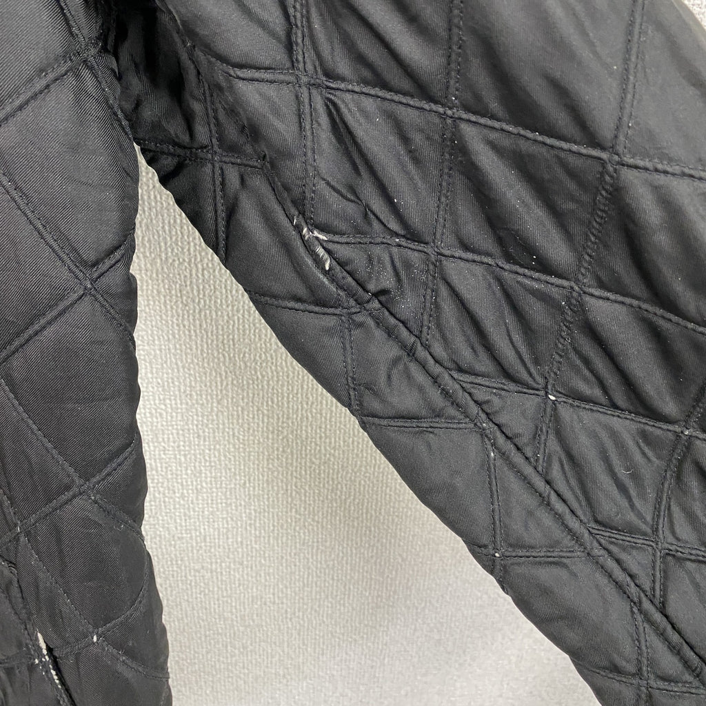 Salvatore Ferragamo　サルヴァトーレフェラガモ　キルティングジャケット　中綿入り　黒　ブラック　Mサイズ　古着