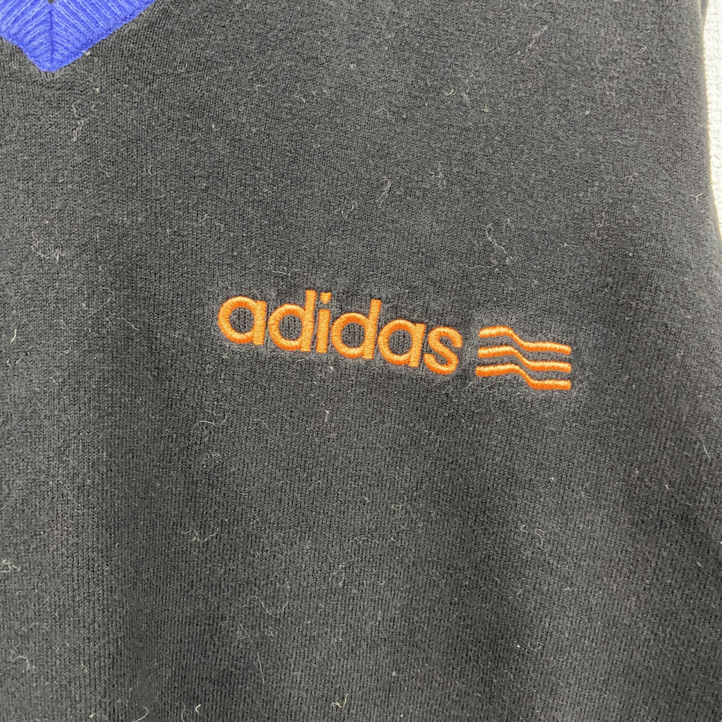adidas　アディダス　コットンニットセーター　Vネック　黒　ブラック　Sサイズ　古着
