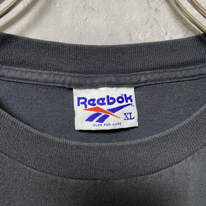 古着 used　Reebok　リーボック　半袖プリントＴシャツ　basketball　バスケ　黒　ビッグシルエット　XLサイズ