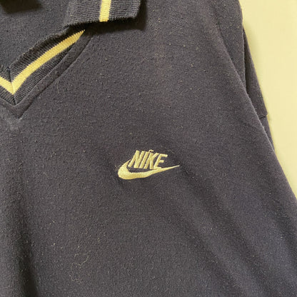 古着 used　NIKE ナイキ　長袖Vネックスウェット　薄手トレーナー　襟付き　ワンポイントロゴ刺繍　ネイビー　Lサイズ