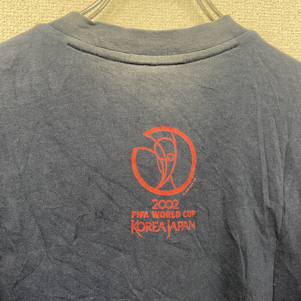 00s　adidas　アディダス　FIFAワールドカップ　半袖プリントTシャツ　Vネック　パフォーマンスロゴ　日の丸　漢字プリント　ヴィンテージ　紺　ネイビー　古着