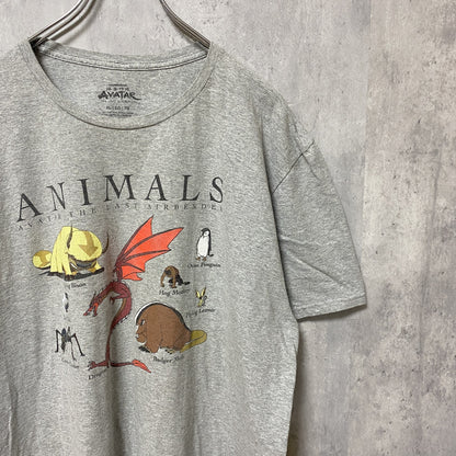 古着 used　AVATAR　半袖アニマルプリントTシャツ　クルーネック　動物　グレー　春夏服　ビッグシルエット　XLサイズ