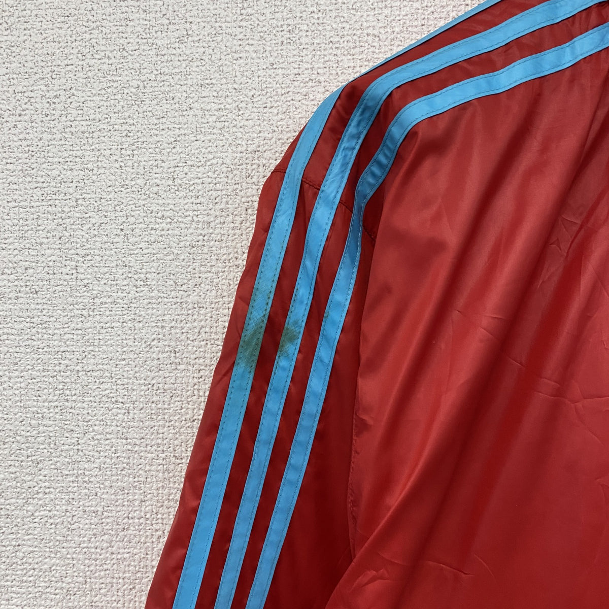 00s　adidas　アディダス　フルジップジャケット　刺繍ロゴ　スリーストライプス　ヴィンテージ　赤　レッド　Mサイズ　古着