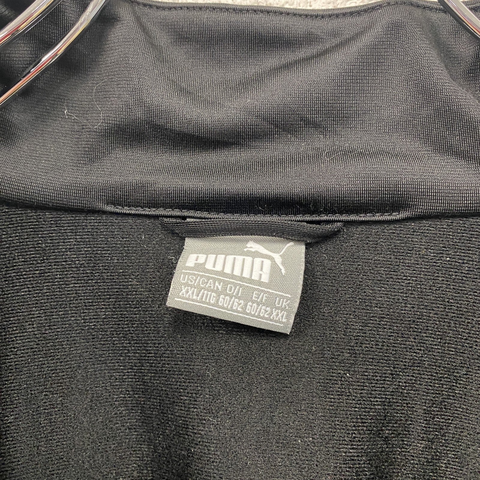 PUMA　プーマ　トラックジャケット/ジャージ　黒　ブラック　2XLサイズ　古着