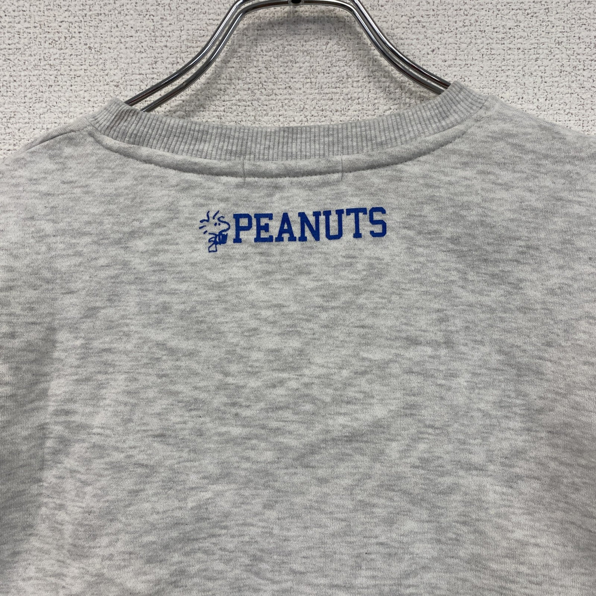 PEANUTS　ピーナッツ　SNOOPY　スヌーピー　スウェット/トレーナー　霜降りグレー　Mサイズ　古着