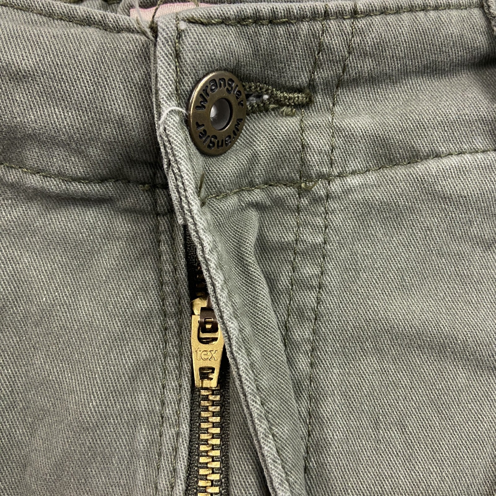 Wrangler　ラングラー　Regular Taper　カーゴパンツ　ジップフライ　カーキ　W30サイズ　古着