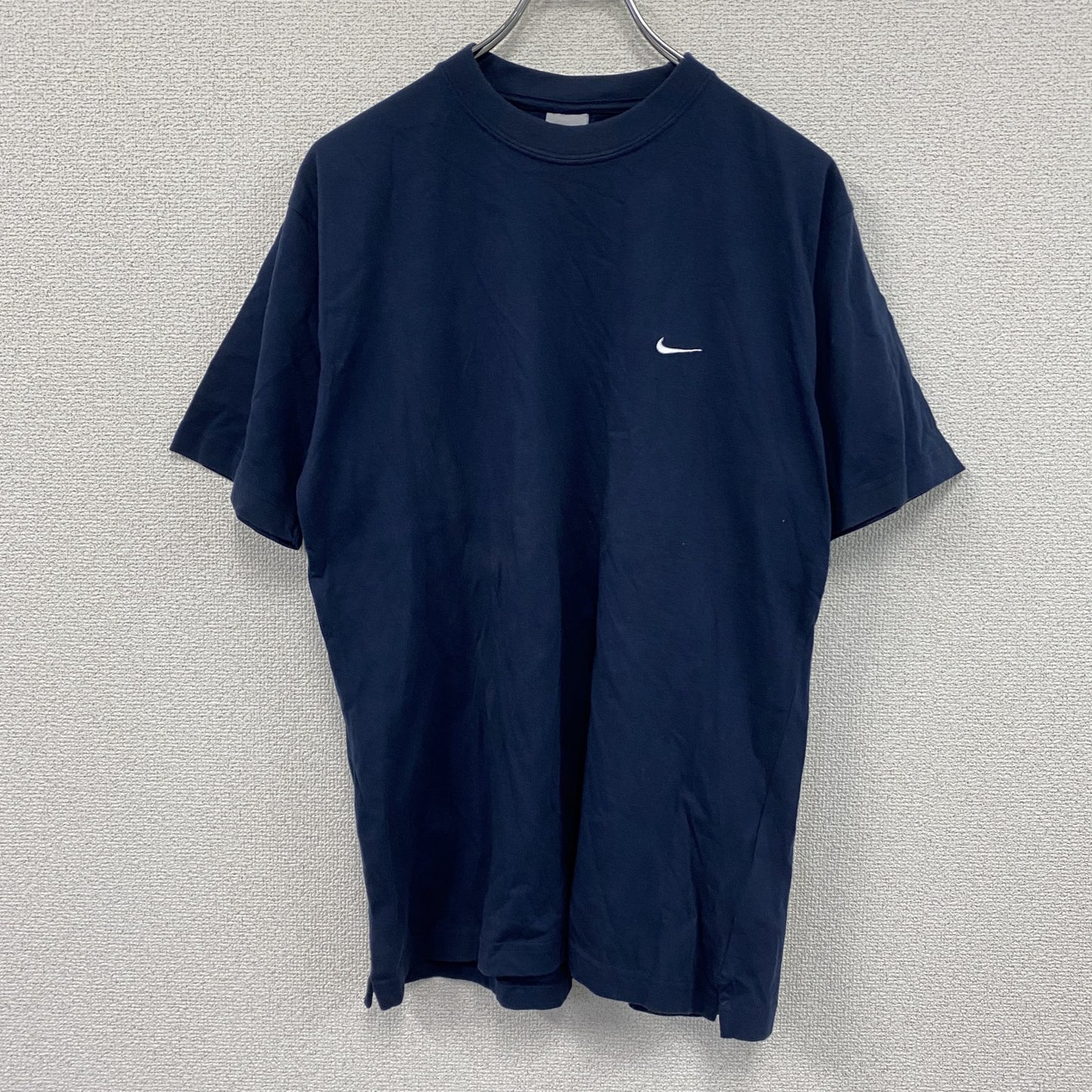 00s　NIKE　半袖Tシャツ　ヴィンテージ　ワンポイント刺繡ロゴ　紺　ネイビー　Mサイズ