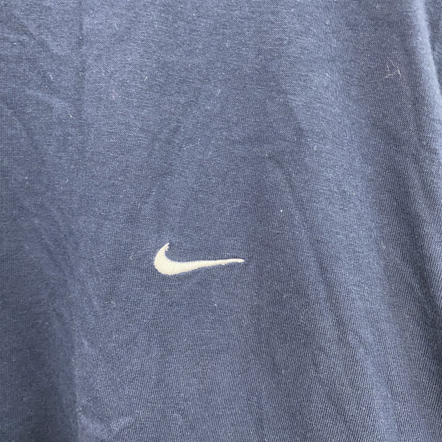 00s　NIKE　半袖Tシャツ　ヴィンテージ　ワンポイント刺繡ロゴ　紺　ネイビー　Mサイズ