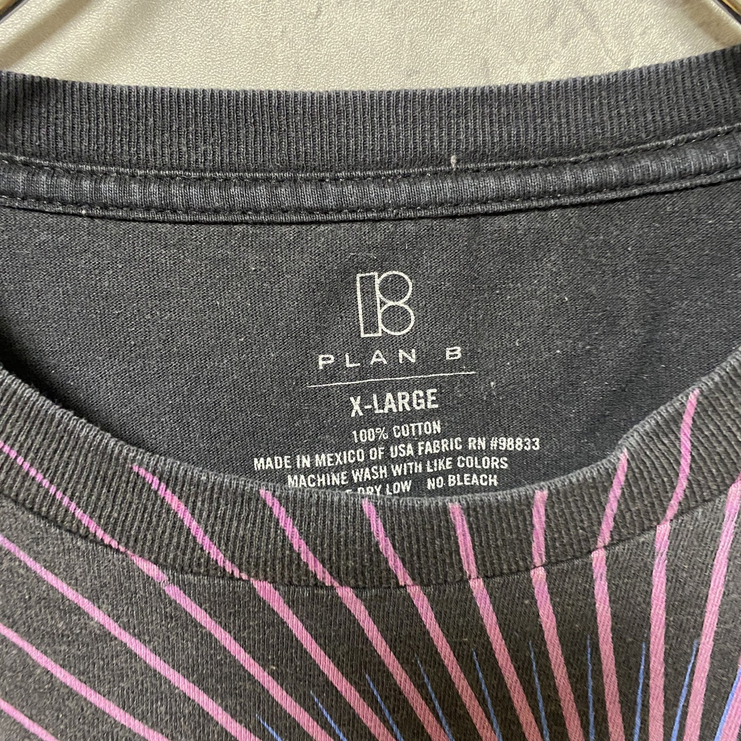 古着 used　PLAN B　半袖プリントTシャツ　レトロデザイン　黒　ブラック　ビッグシルエット　オーバーサイズ　XLサイズ